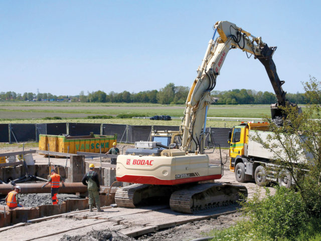 Van Schie_Journaal_najaar 2021_grondwerk_voorboren_pontons (32)