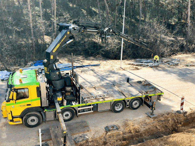 Autolaadkraan Van Schie 78TM_Clean